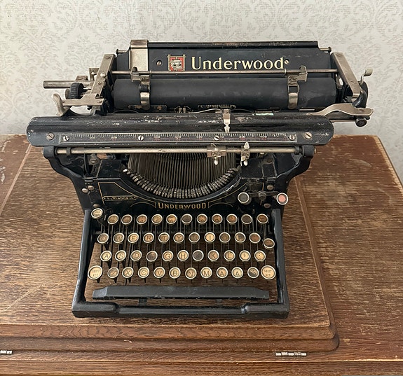 Underwood antiikki kirjoituskone