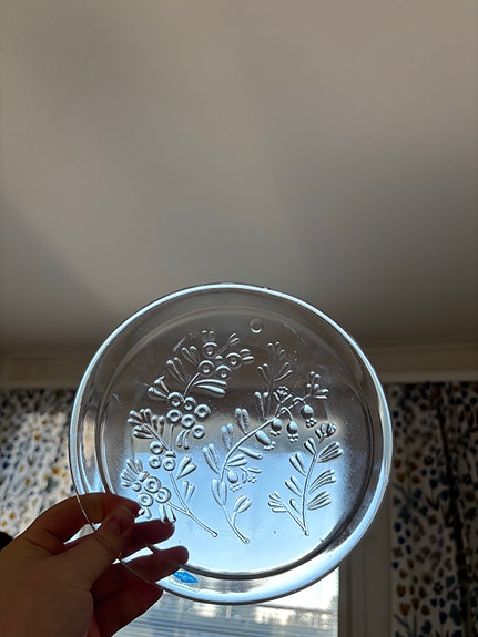 Nuutajärvi Lapin Marjat lasinen koristelautanen