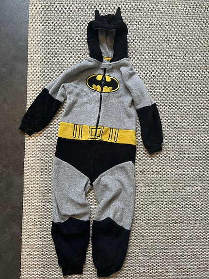 Batman naamiaisasu