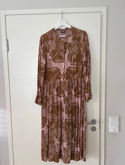 Papu Design mekko, M