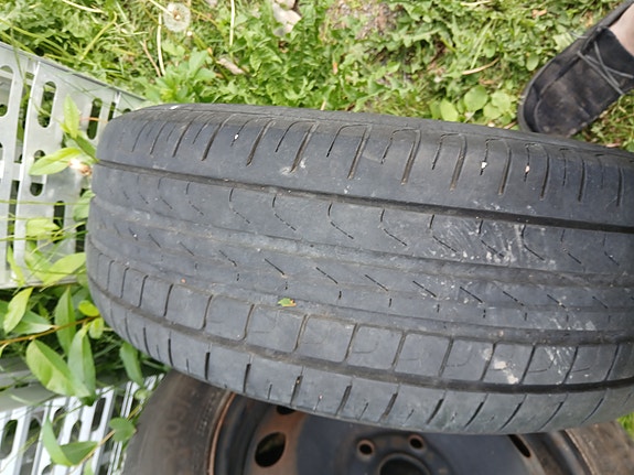 205/55 R16 kesärenkaat vanteilla