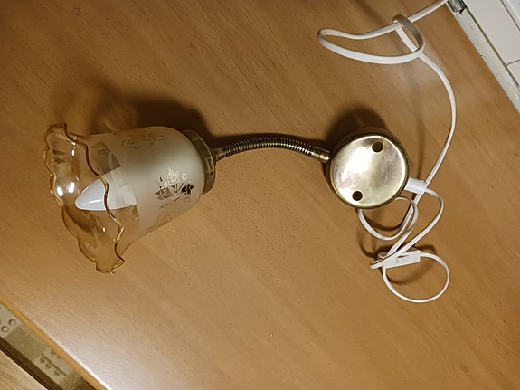 Vintage seinävalaisin