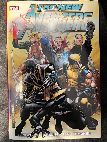 Marvel The New Avengers Vol. 2 DM Variant