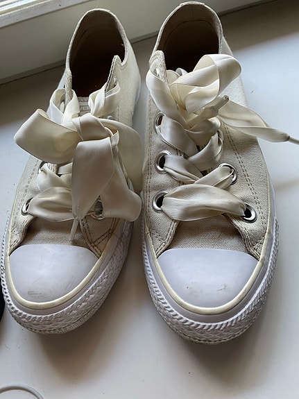 Converse tennarit koko 39 valkoinen