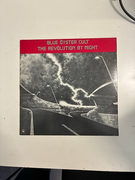 Blue Öyster Cult "The Revolution By Night" LP-vinyyli, 1983 CBS / Columbia