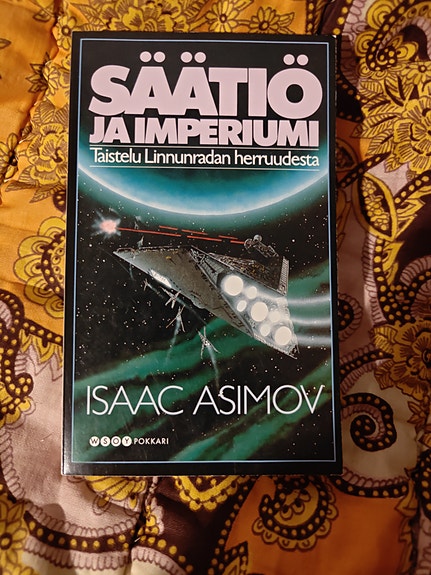 Isaac Asimov : Säätiö ja imperiumi