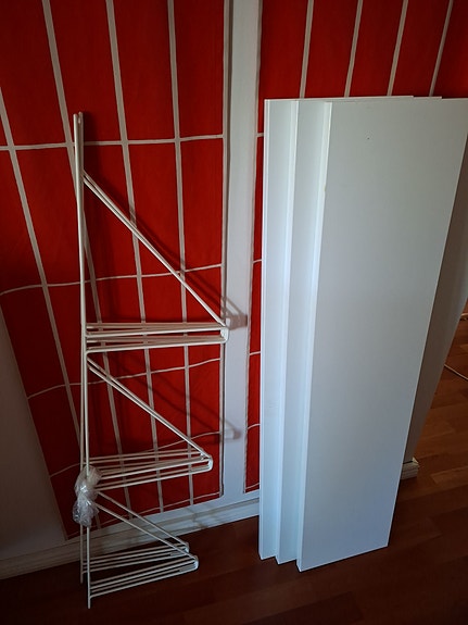 IKEA Ekby Tony/ Ekby Gällö string- hylly