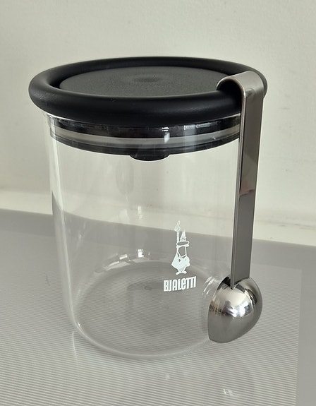 Bialetti lasinen kahvipurkki kahvimitalla