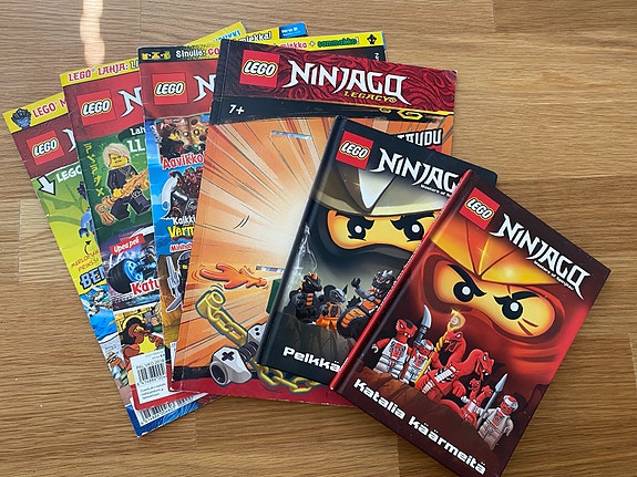 LEGO Ninjago kirjat ja lehdet