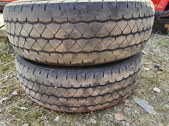 Pakettiauto kesärenkaat 205/70/R15 C 2 kpl