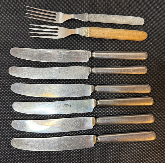 🍴 Vanhat Fiskars aterimet – 8 kpl | veitset ja haarukat