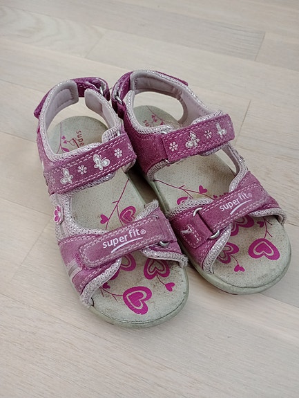 Superfit sandaalit koko 30