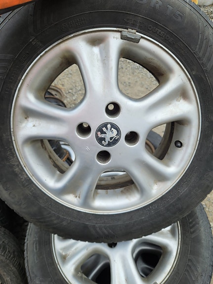 Peugeot vanteet 15"
