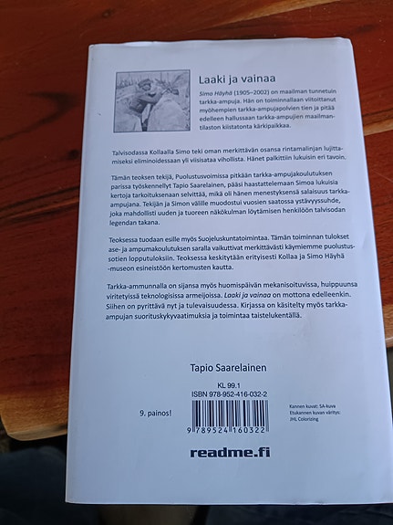 Tapio Saarelainen: Simo Häyhä – Talvisodan legendaarinen tarkka-ampuja -kirja