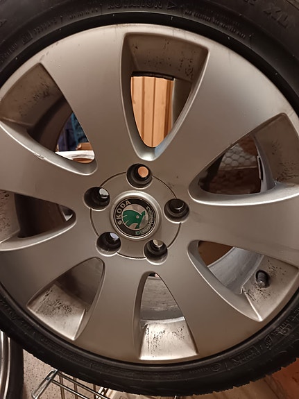 Skoda originaalit vanteet 16 tuuma