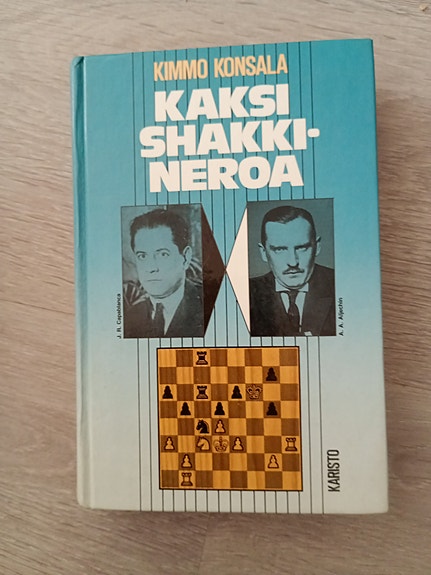 Kimmo Konsalan Kaksi shakkineroa kirja