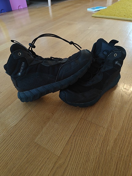 Zero°C Gore-tex lenkkarit/välikausikengät 34