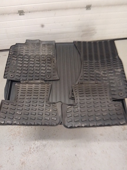 Product image 1 of 4