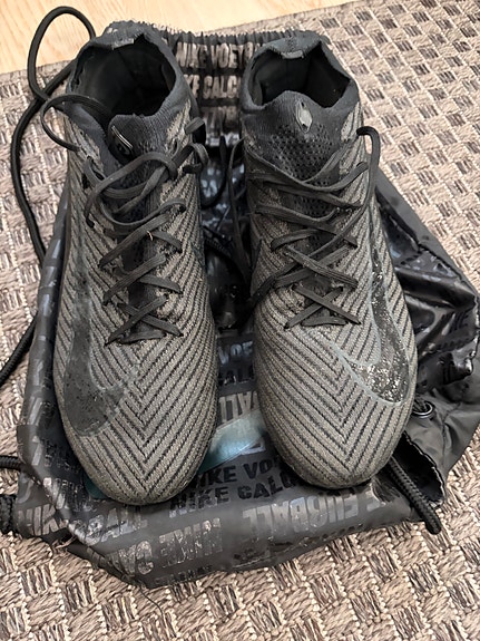 Nike Vapor 16 Elite AG PRO musta 44