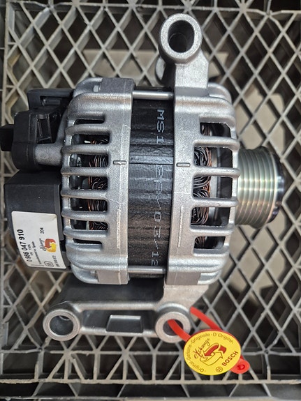 Fiat laturi Bosch 150A 14V