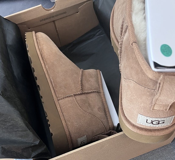 UGG CLASSIC ULTRA MINI CHESTNUT; Sz. 45