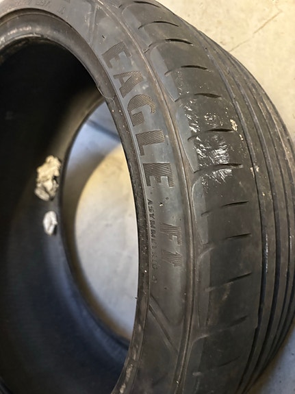 Goodyear Eagle F1 265/35ZR20
