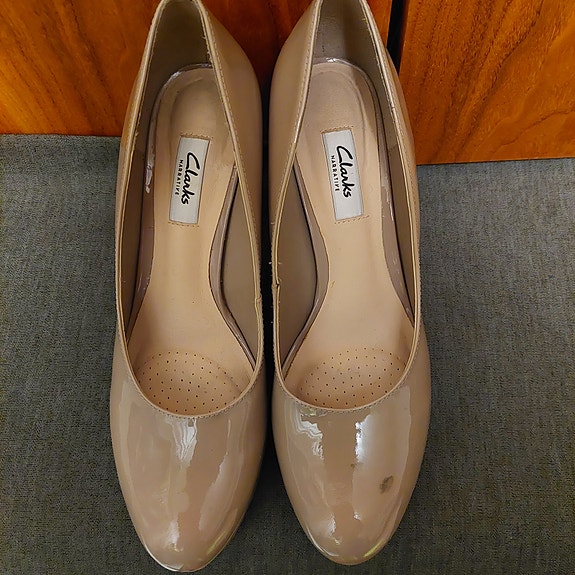 Clarks korkokengät koko 40 beige