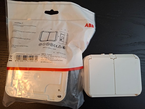 ABB Kosti 2:n pistokkeen rasia (IP55)