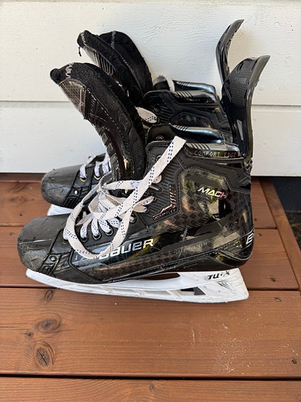 Bauer Supreme custom pro-tason luistimia.