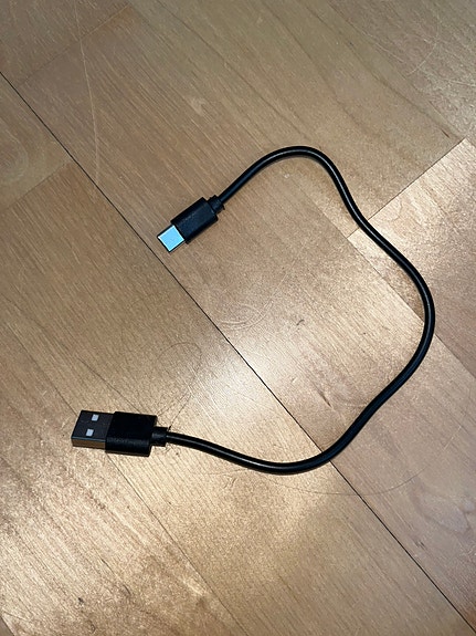 Laturi USB C