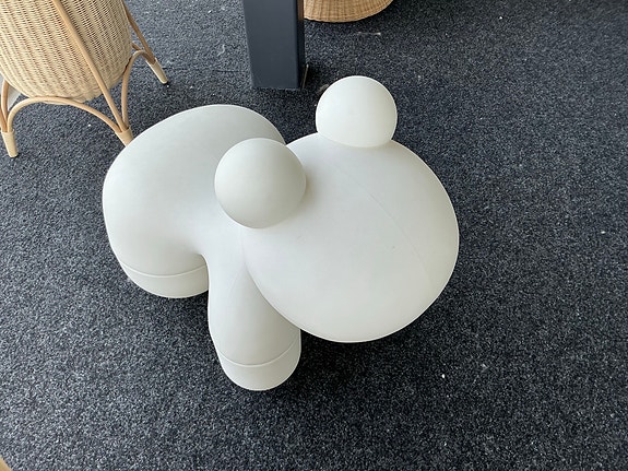 Eero Aarnio Pony