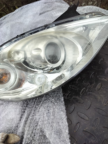 Mercedes-Benz  A MALLIN ajovalo / xenon-umpio