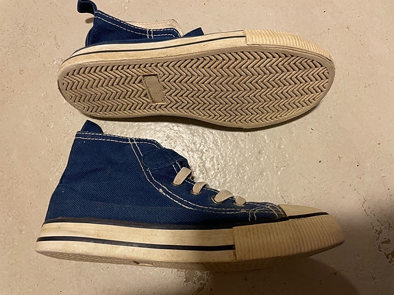 H&M tennarit koko 30