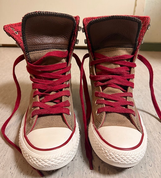 Converse vintage mokkanahka pitkävartiset ( koko 37)