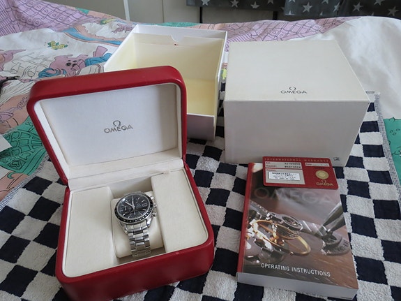 Omega Speedmaster 3210.50.00, kuin uusi, melkein full set
