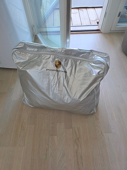 Porsche 718 Boxsterin ulkosuojapeite