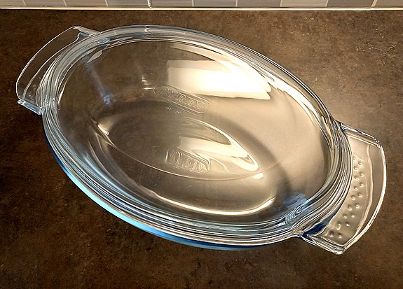 Pyrex kannellinen uunivuoka (n. 5,8 L)