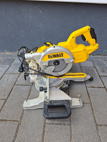 Vuokrataan Dewalt katkaisusirkkeli