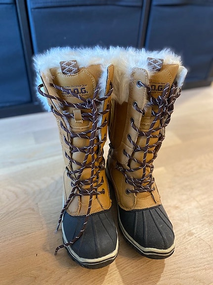 London fog boots 37
