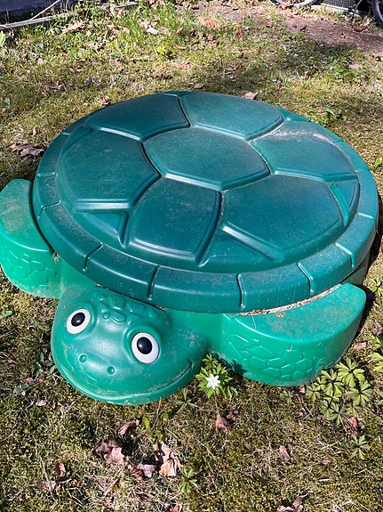 Little Tikes kilpikonna hiekkalaatikko