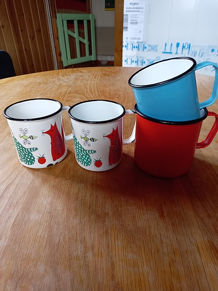 Finellin ihanat emali mukit /varattu