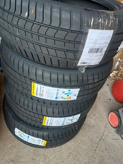 Blackarrow 205/55r16 asennettuna