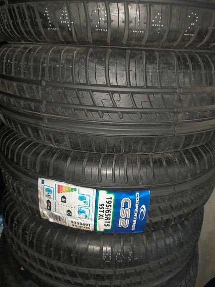 Coopertires 195/65r15 asennettuna