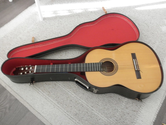 Vintage Ibanez GA60 akustinen Made in Japan + laukku