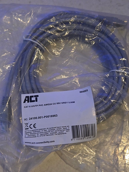 Cat6 U/UTP 5M Verkkokaapeli