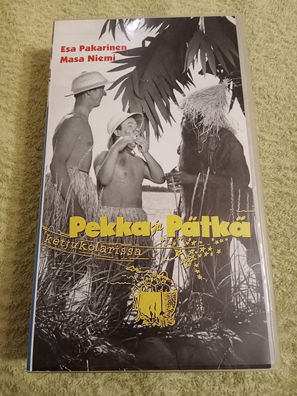 Pekka ja Pätkä ketjukolarissa VHS