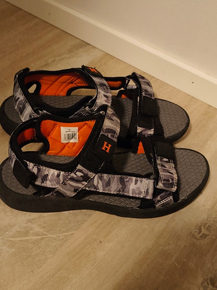 Sandaalit 37