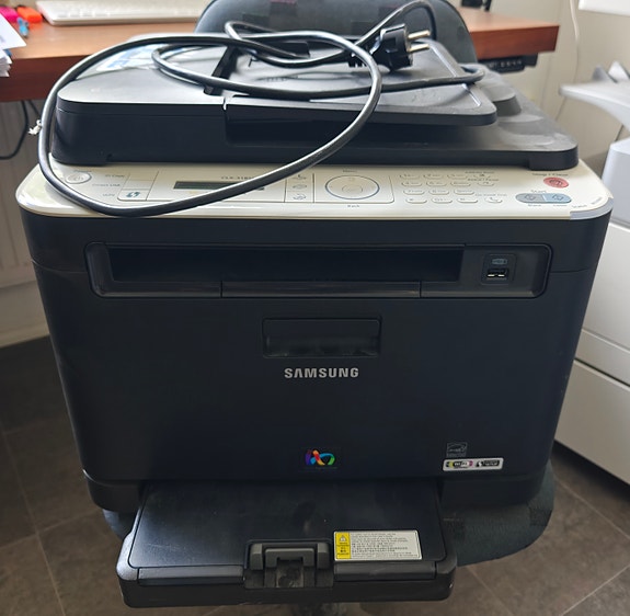 Wifi tulostin samsung clx-3185FW