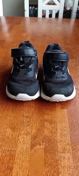 Nike kengät 21