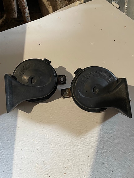 Volvo auton äänitorvet sarja